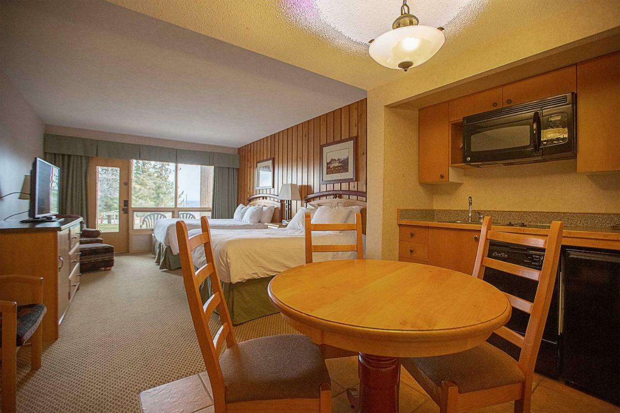 Hotel Fairmont Hot Springs Resort 4*