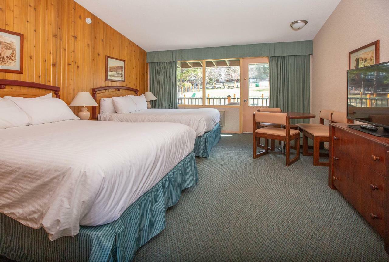 Fairmont Hot Springs Resort Hotel 4*
